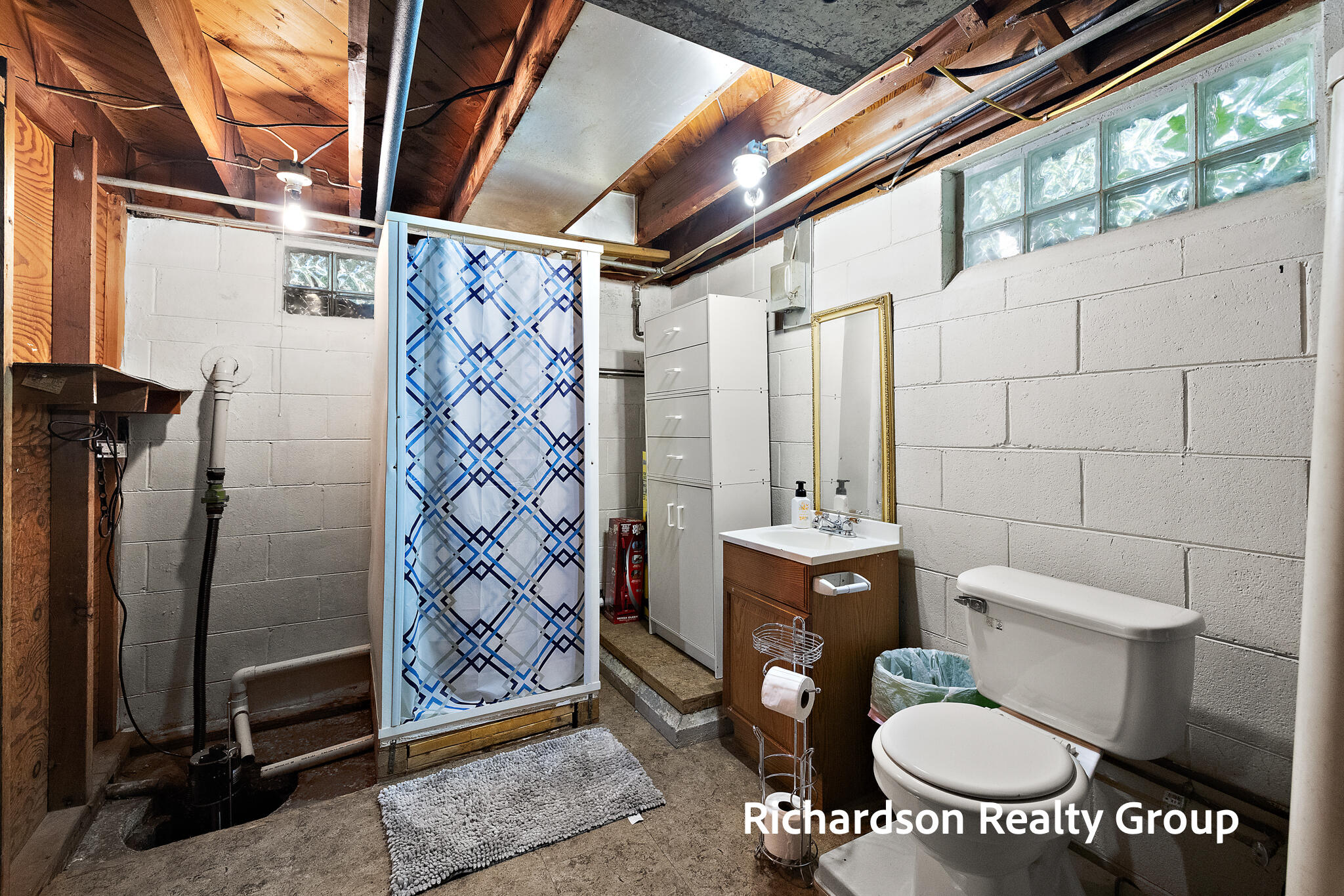 1261 Graf Street Muskegon MI 49442