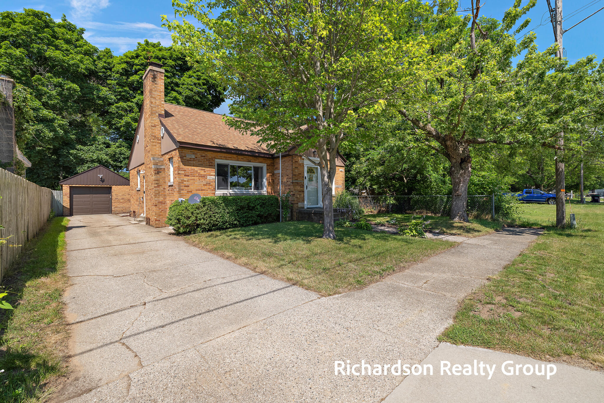 1261 Graf Street Muskegon MI 49442