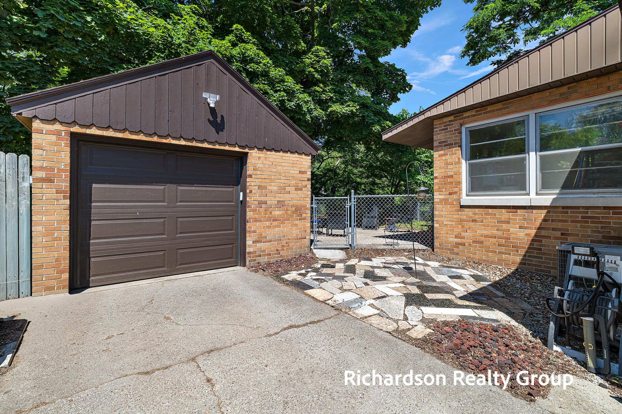 1261 Graf Street Muskegon MI 49442
