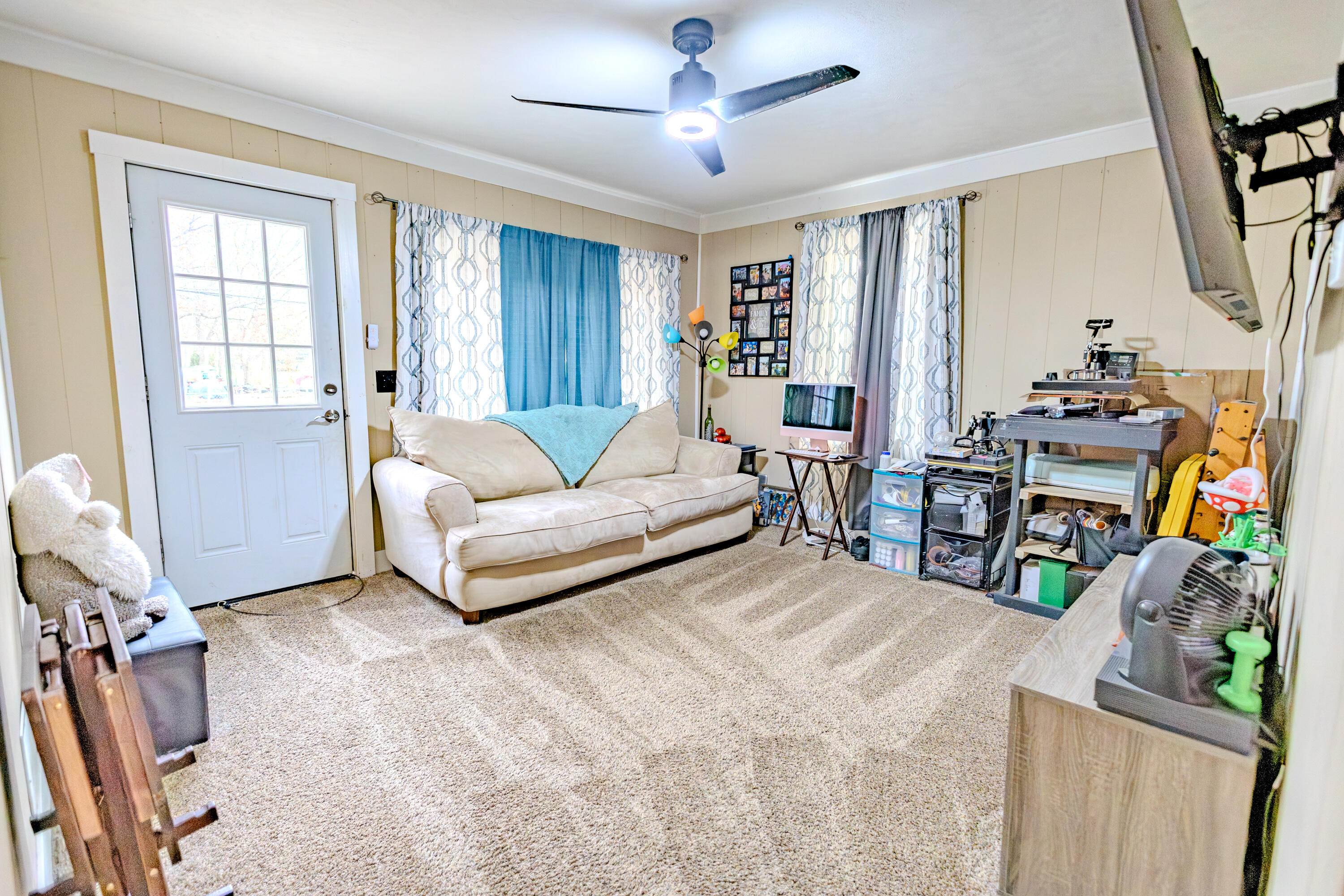 2907 Worden Street Norton Shores MI 49444
