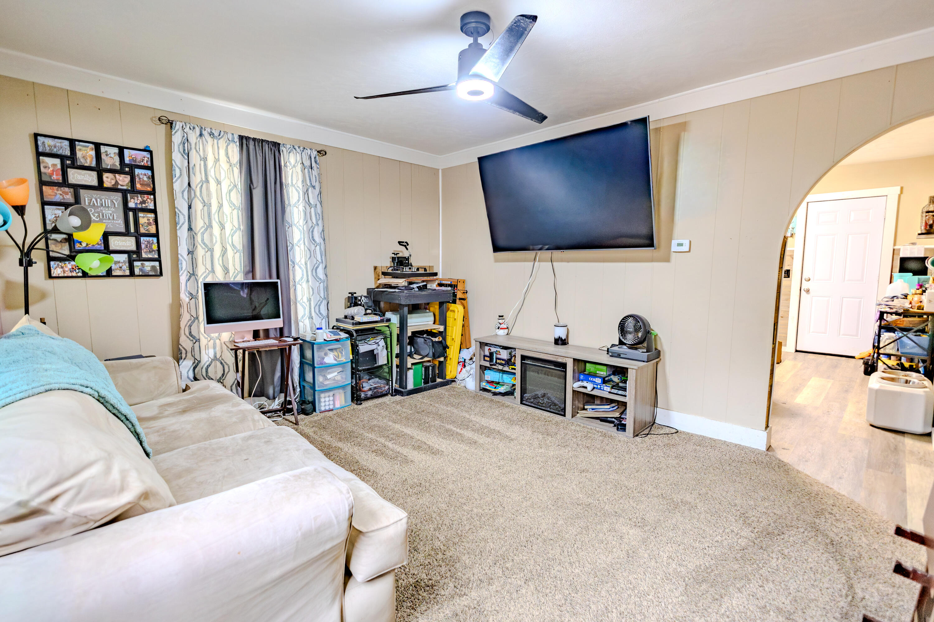 2907 Worden Street Norton Shores MI 49444