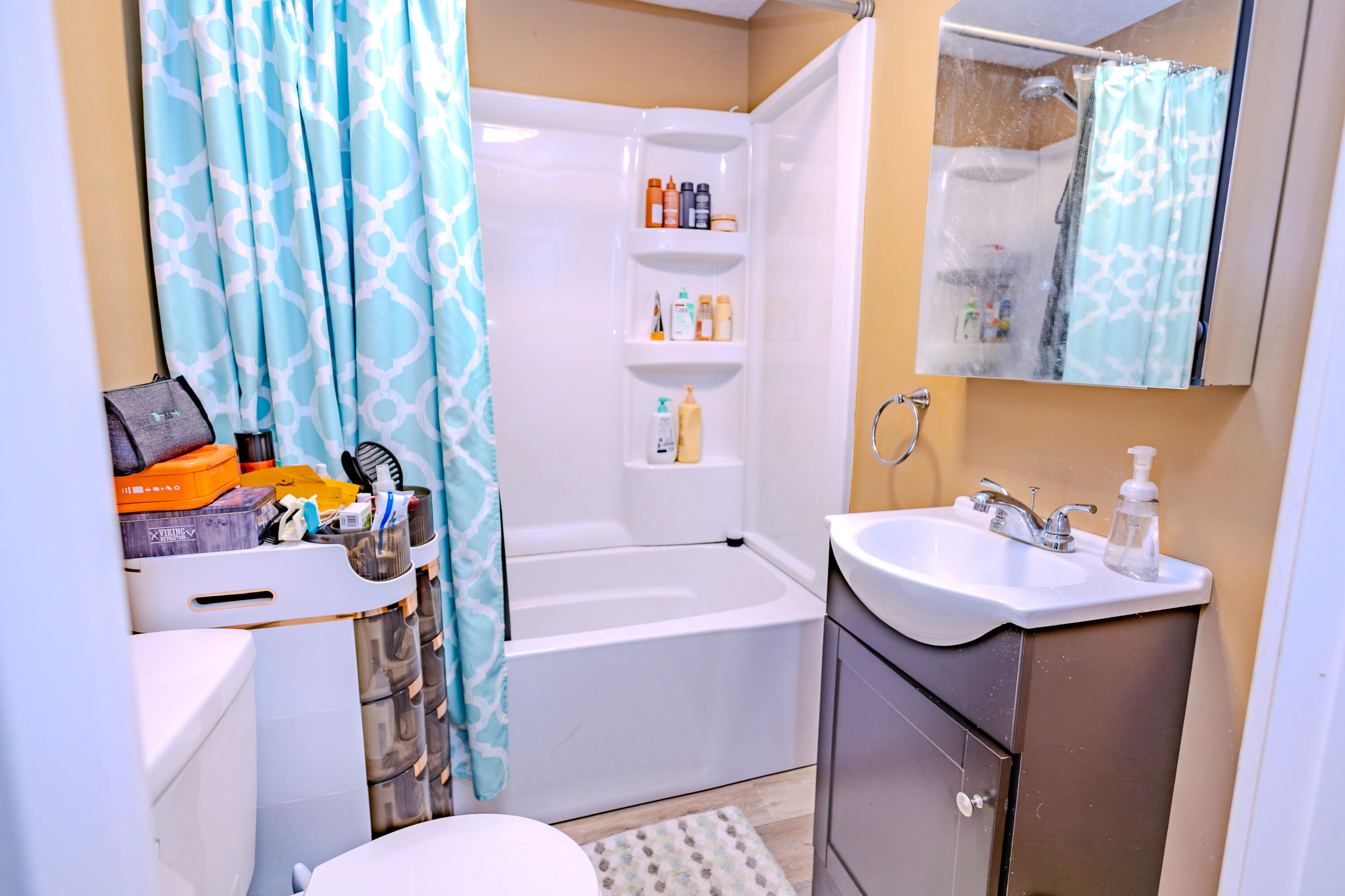 2907 Worden Street Norton Shores MI 49444