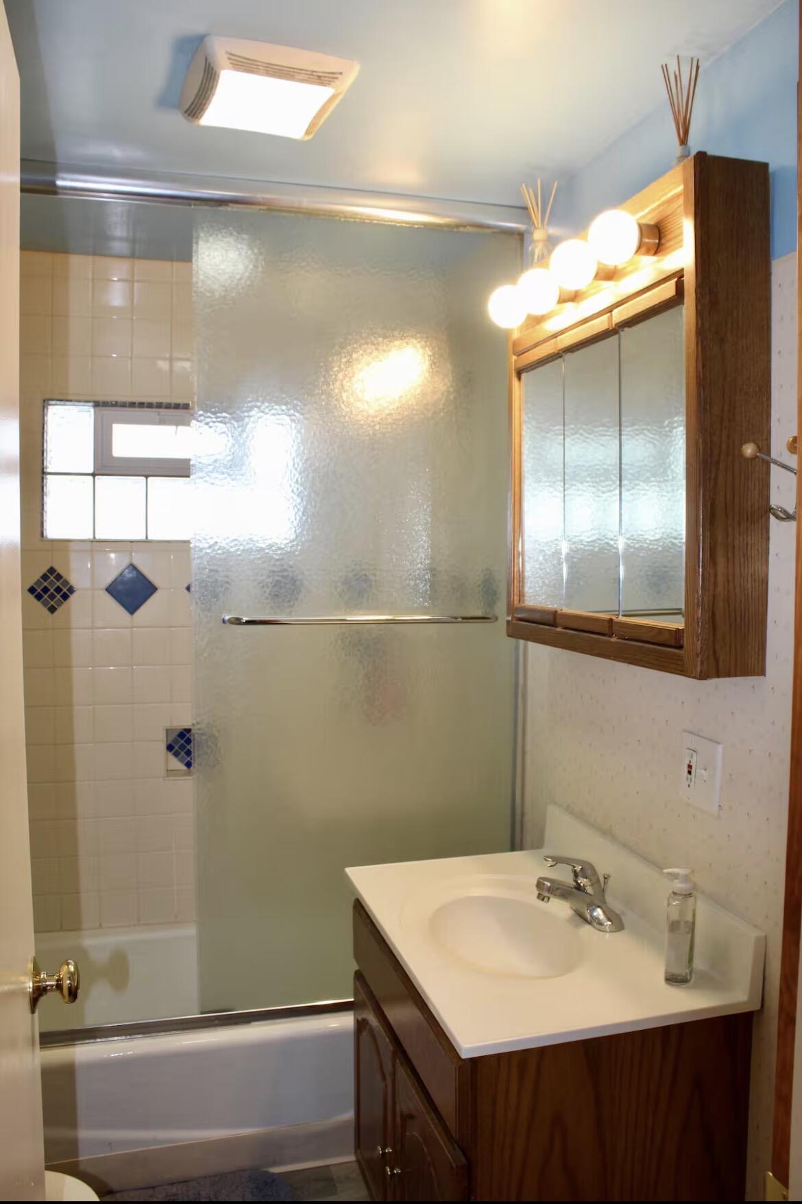 3409 Plum Avenue Muskegon MI 49441