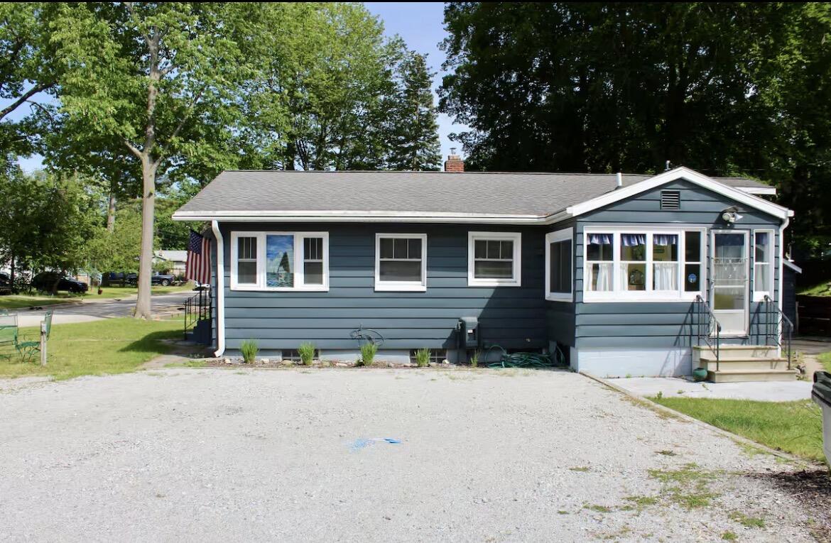 3409 Plum Avenue Muskegon MI 49441