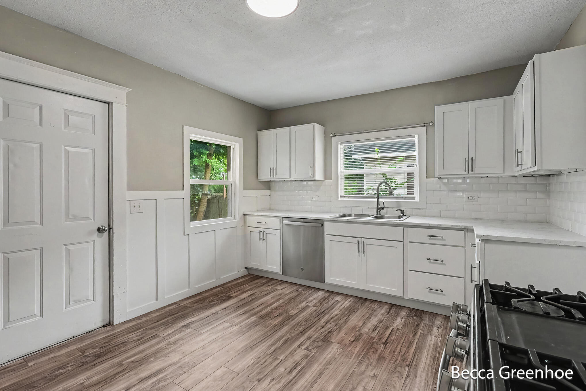 449 Leonard Avenue Muskegon MI 49442