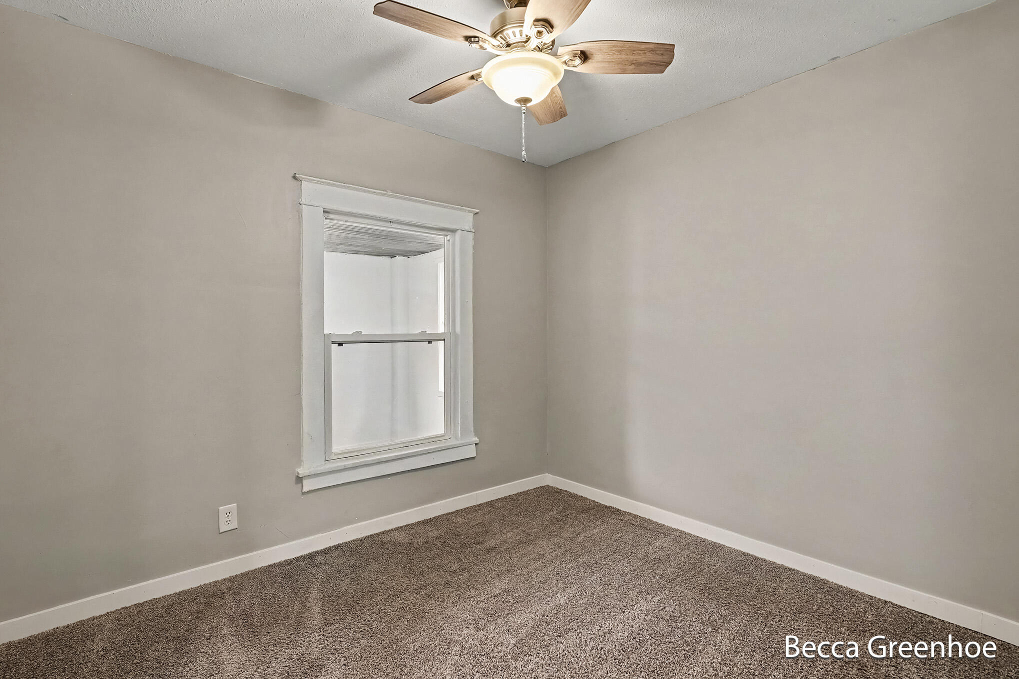 449 Leonard Avenue Muskegon MI 49442