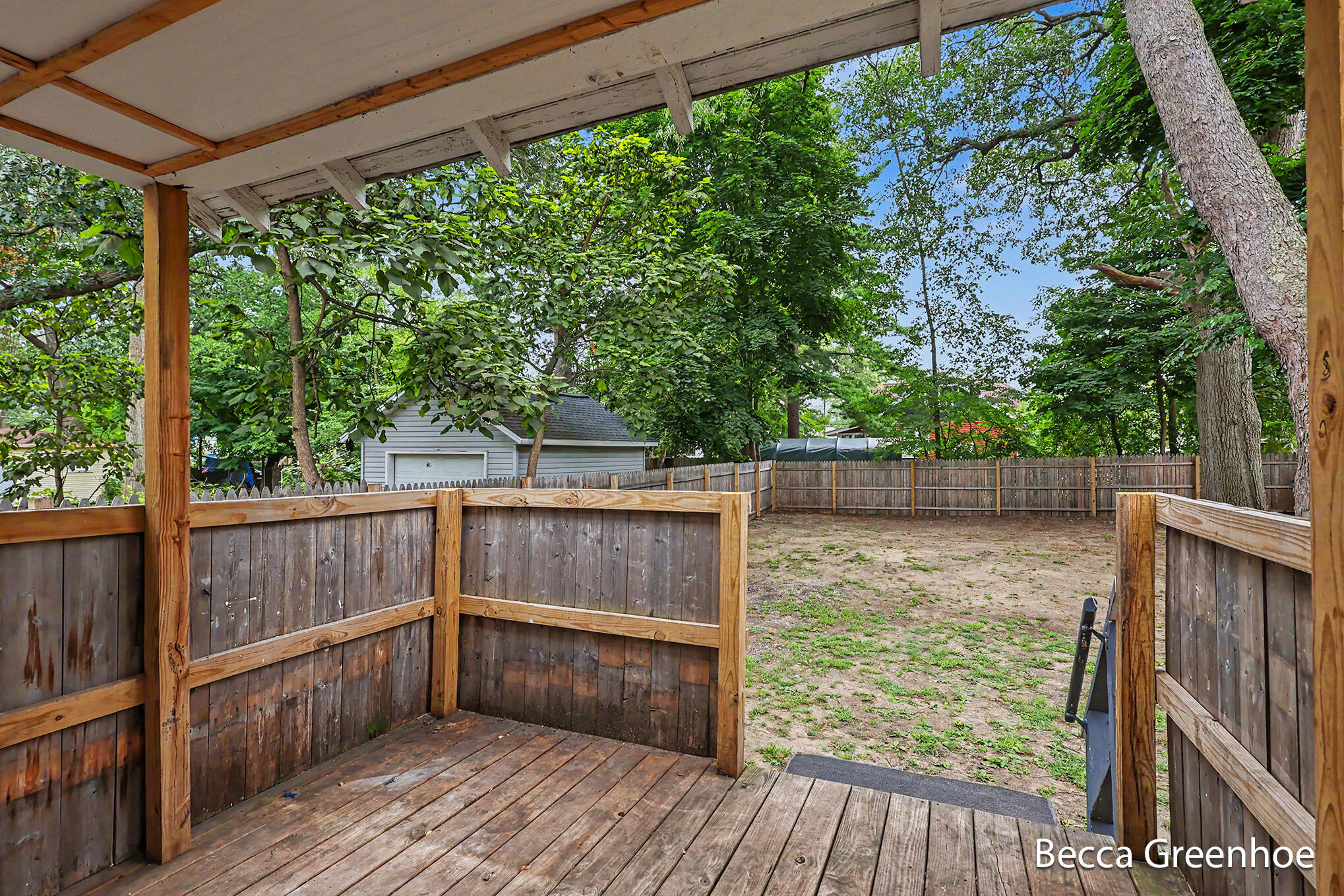 449 Leonard Avenue Muskegon MI 49442