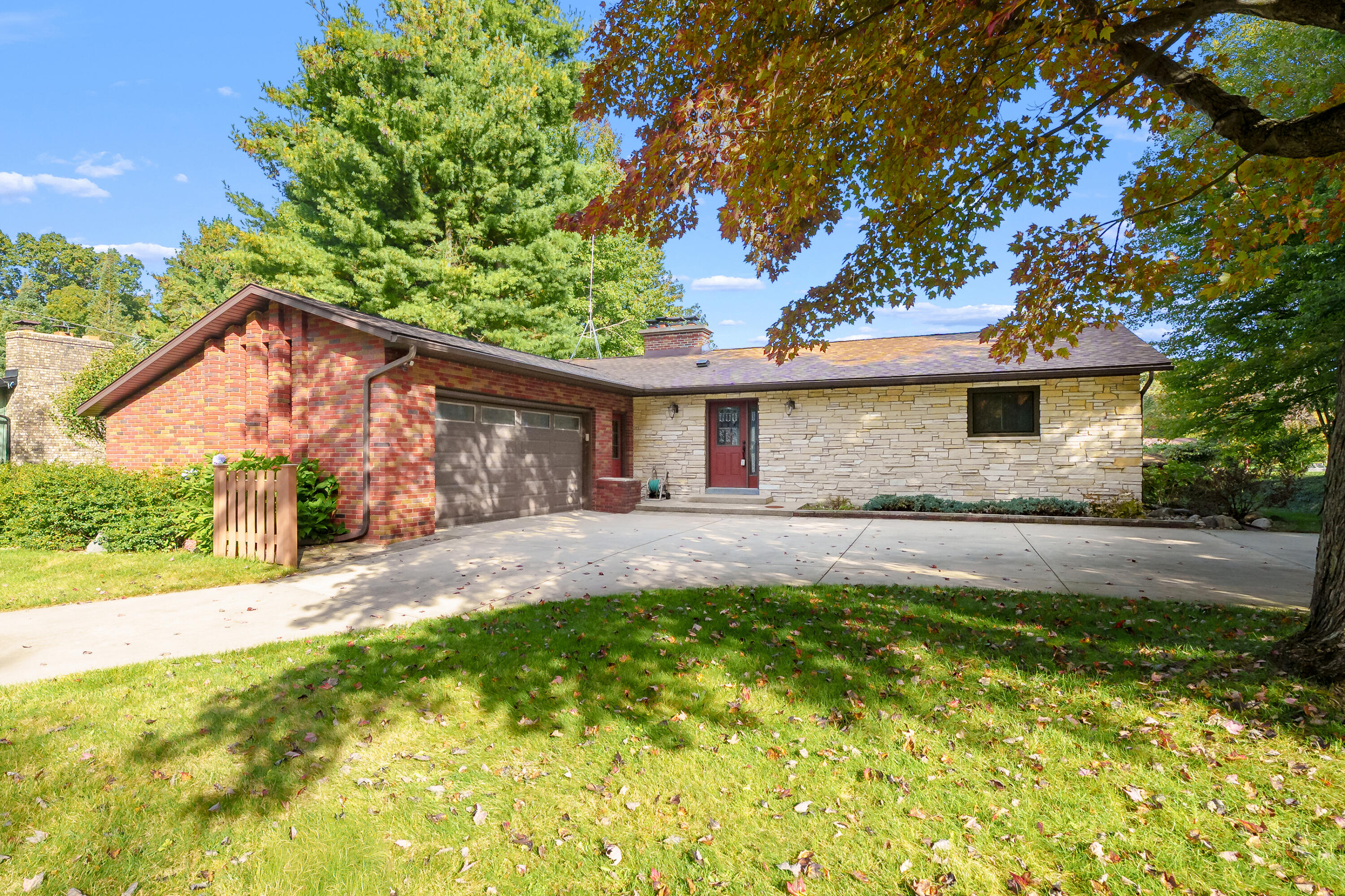 8138 Heritage Drive Kalamazoo MI 49009