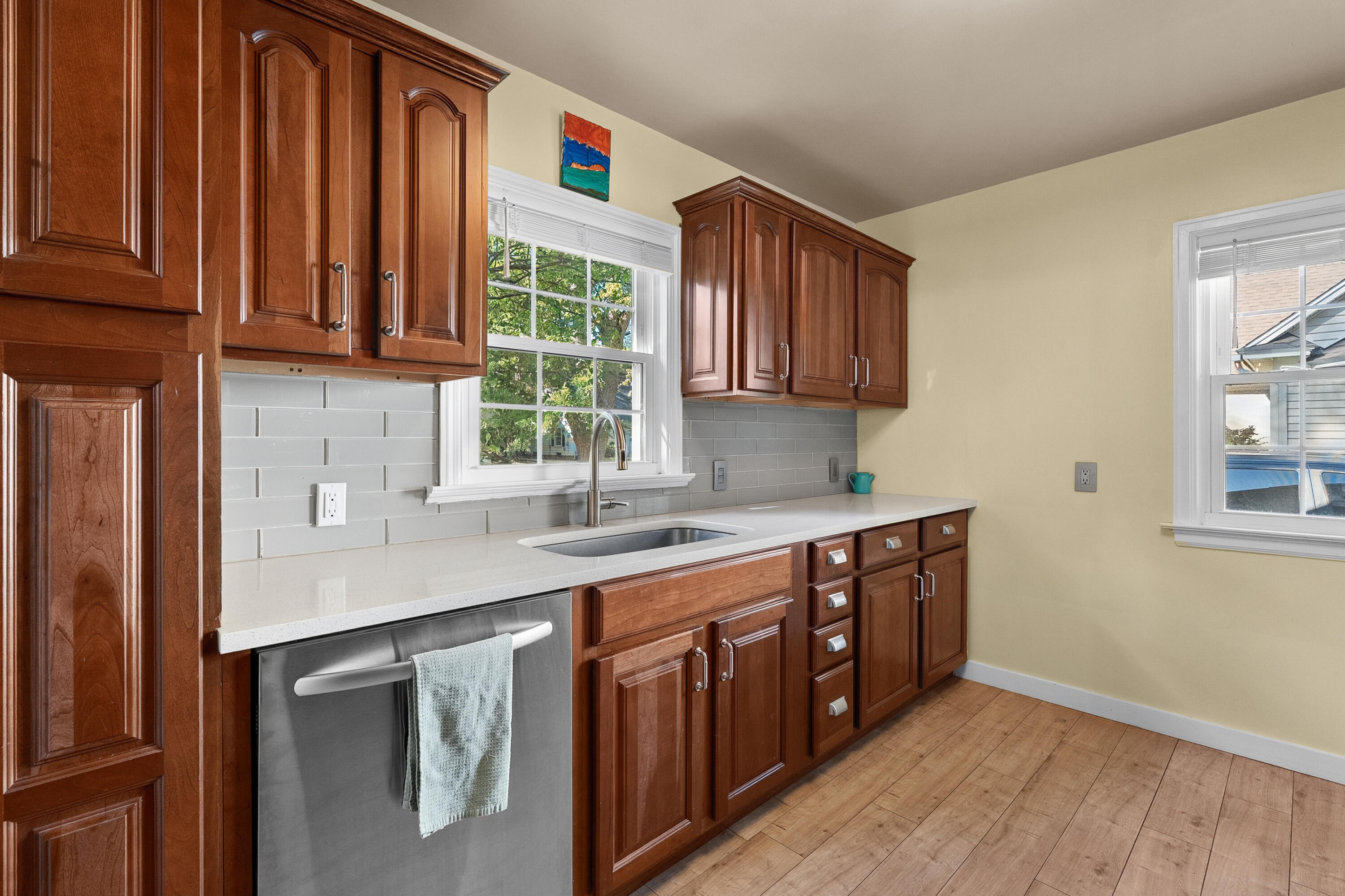 1221 Lakeway Avenue Kalamazoo MI 49001
