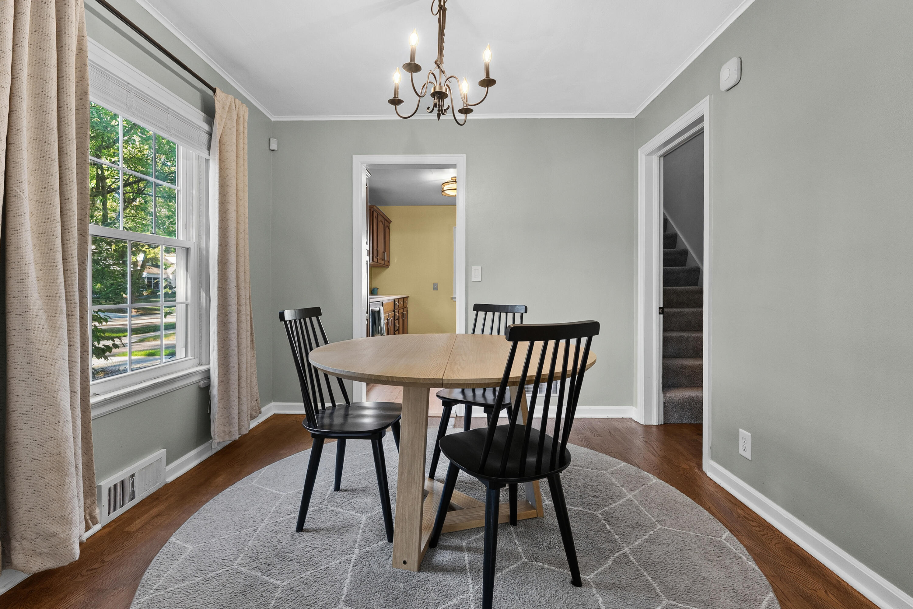 1221 Lakeway Avenue Kalamazoo MI 49001