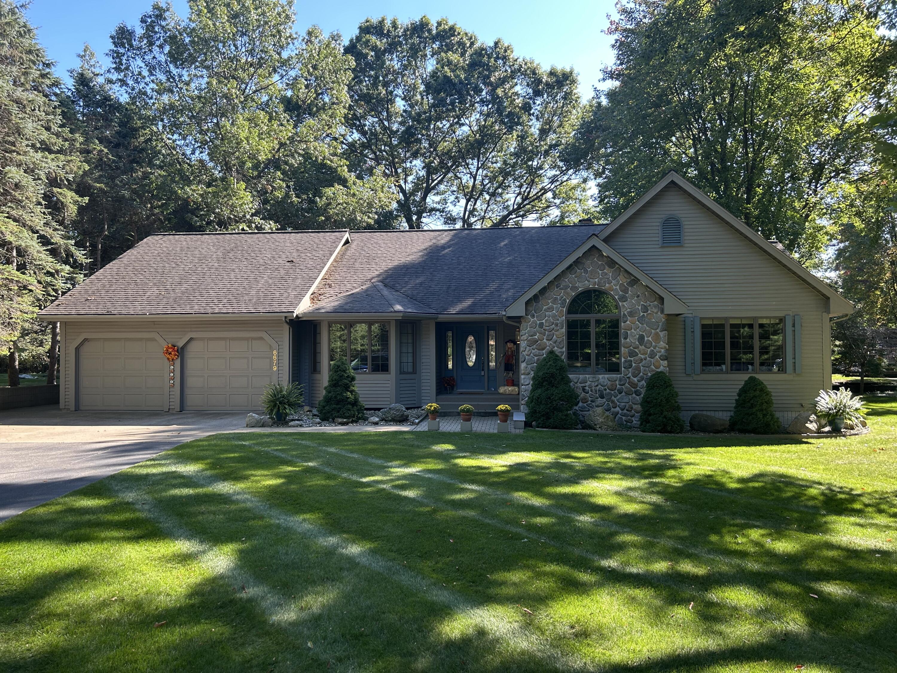 6679 W Timber Lane Ludington MI 49431