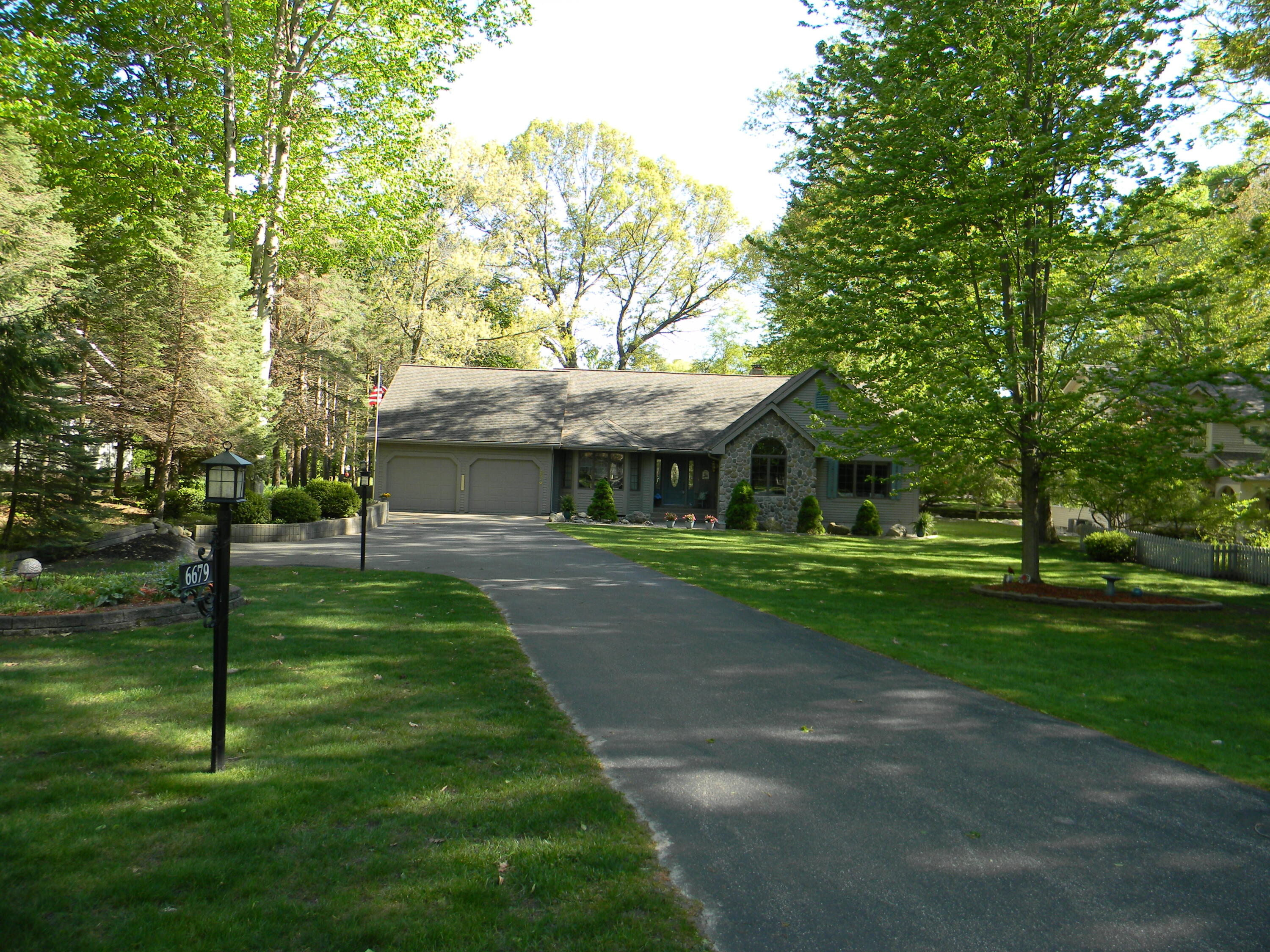 6679 W Timber Lane Ludington MI 49431