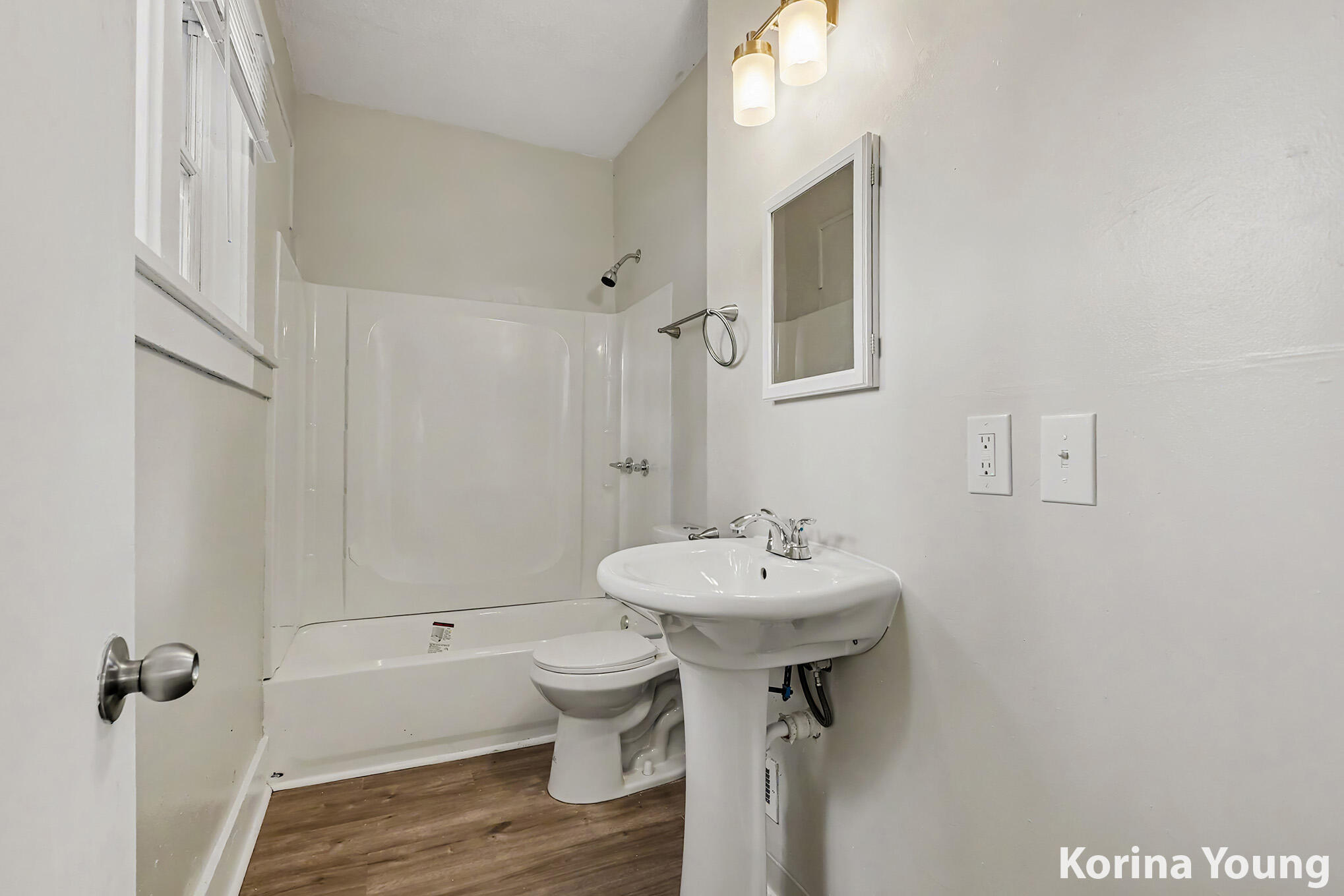 19 Irwin Avenue Muskegon MI 49442