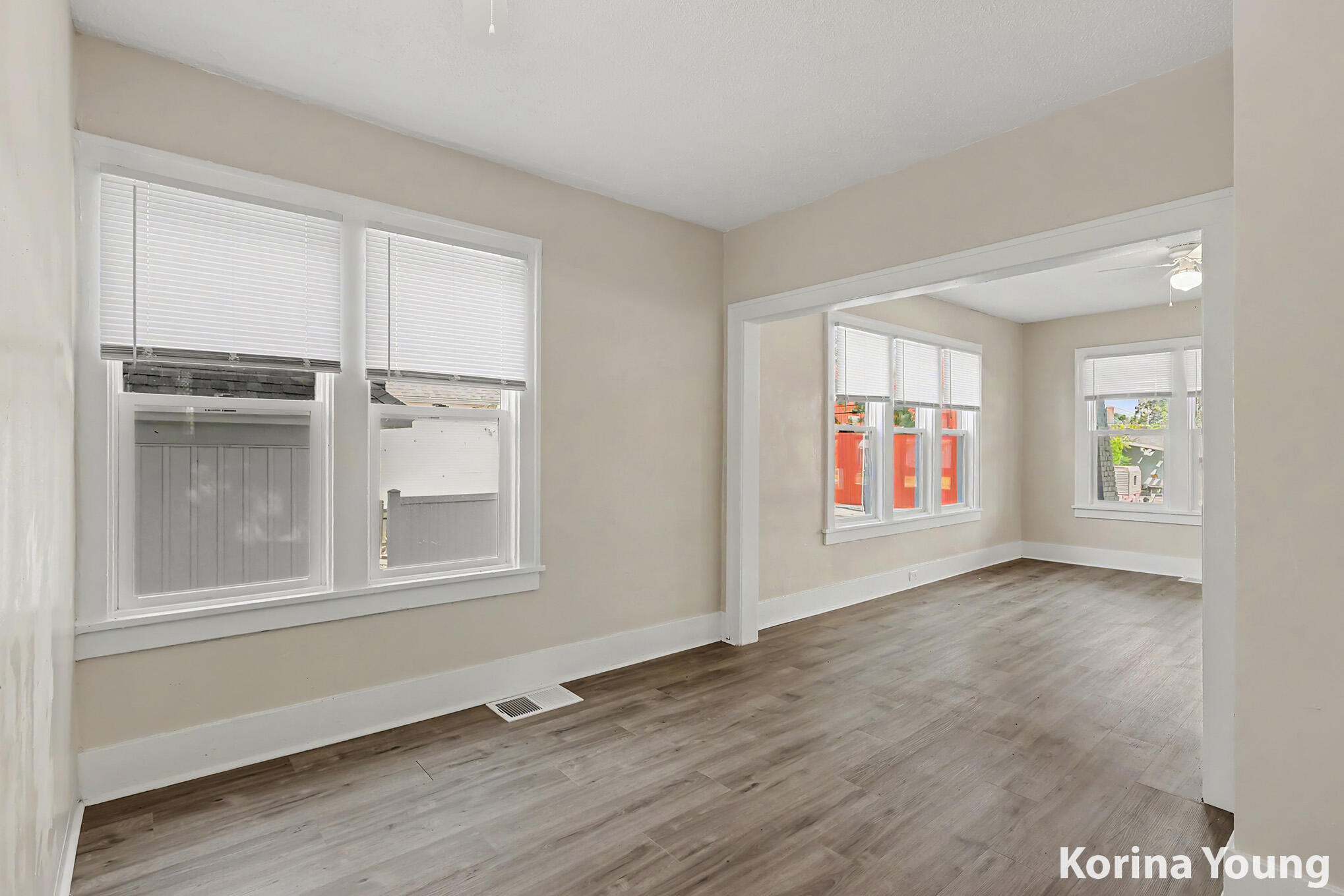 19 Irwin Avenue Muskegon MI 49442