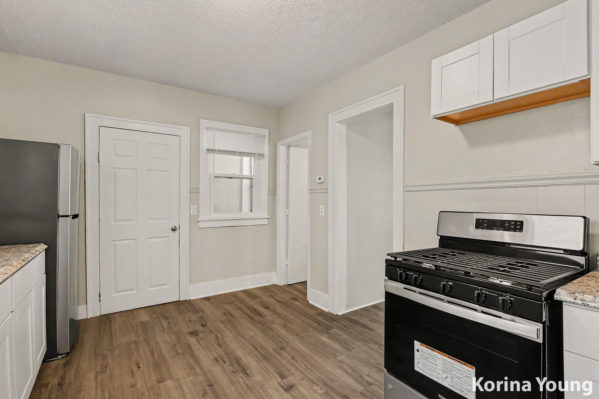 19 Irwin Avenue Muskegon MI 49442