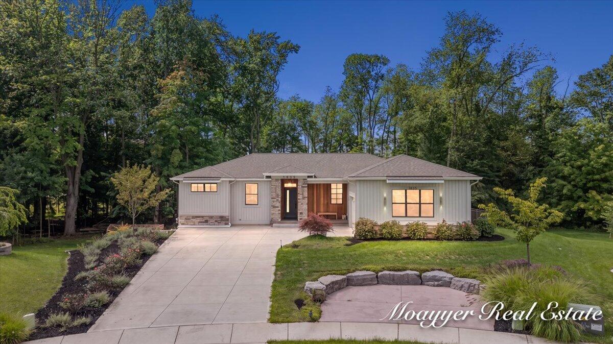 1835 Gloryfield Drive SW Byron Center MI 49315