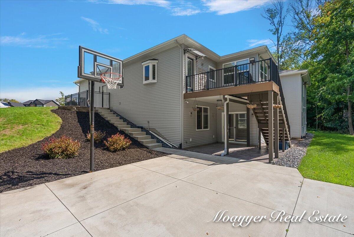 1835 Gloryfield Drive SW Byron Center MI 49315