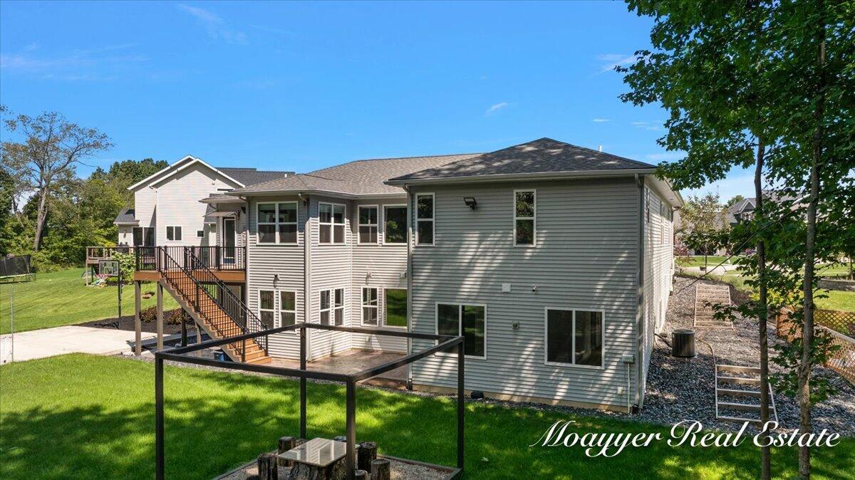 1835 Gloryfield Drive SW Byron Center MI 49315