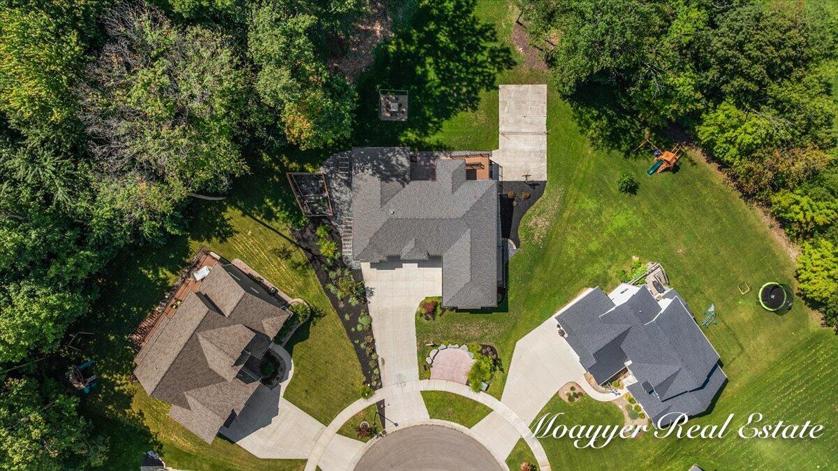 1835 Gloryfield Drive SW Byron Center MI 49315