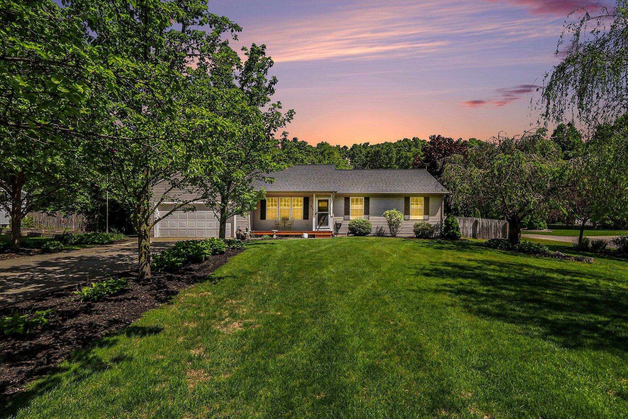 15117 Meadows Drive Grand Haven MI 49417