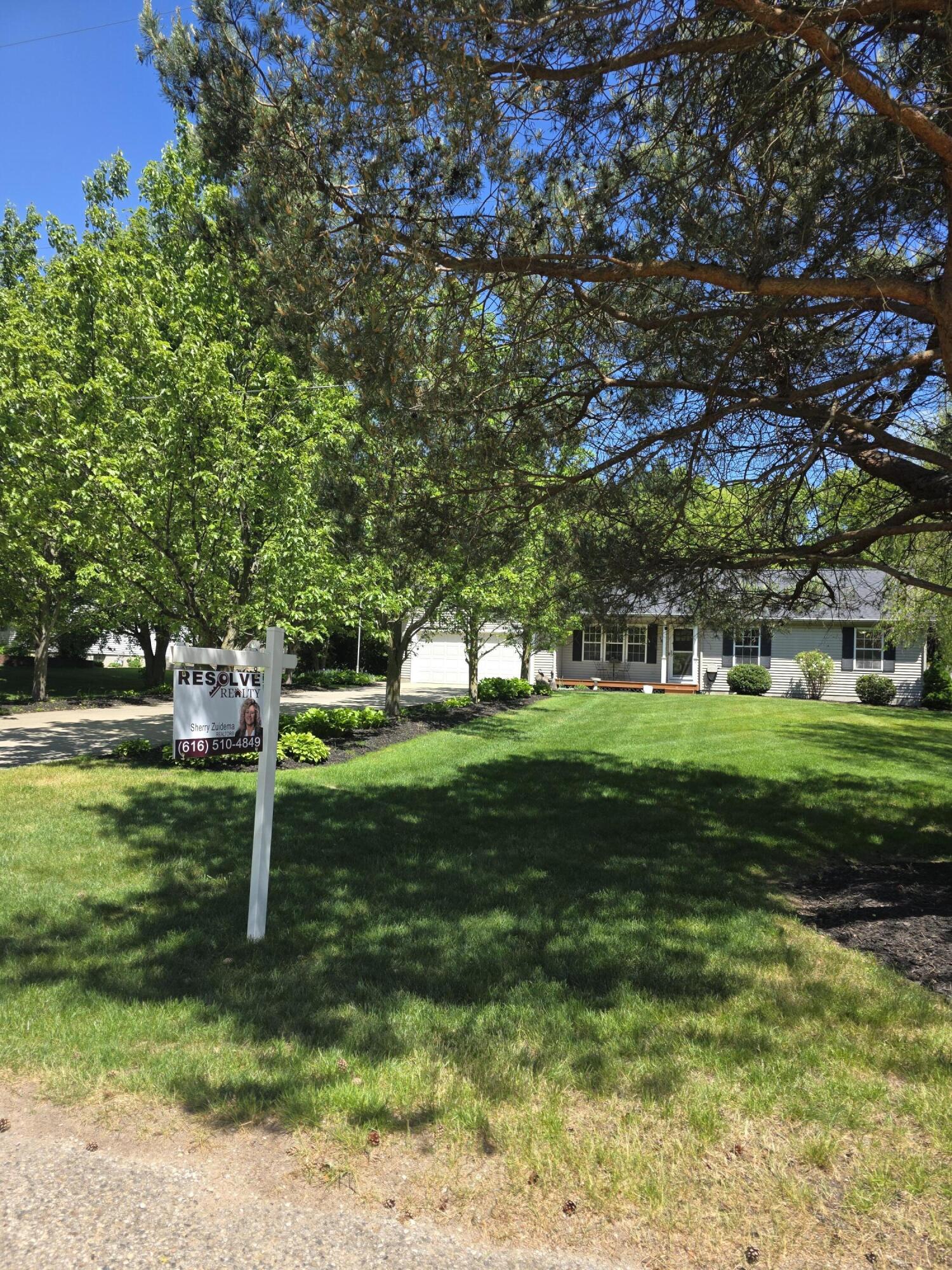 15117 Meadows Drive Grand Haven MI 49417
