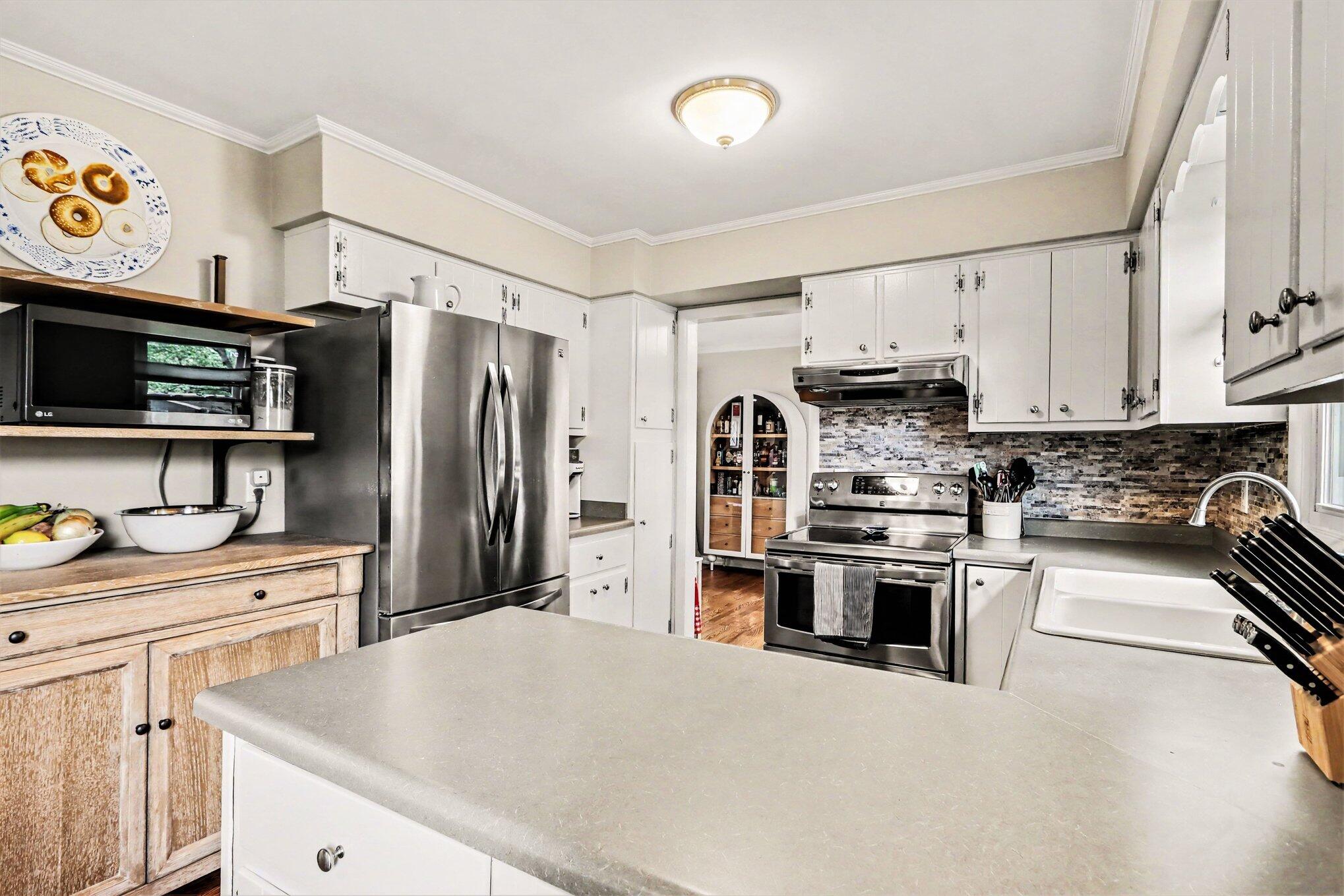 1723 Carlsbrook Lane Portage MI 49024