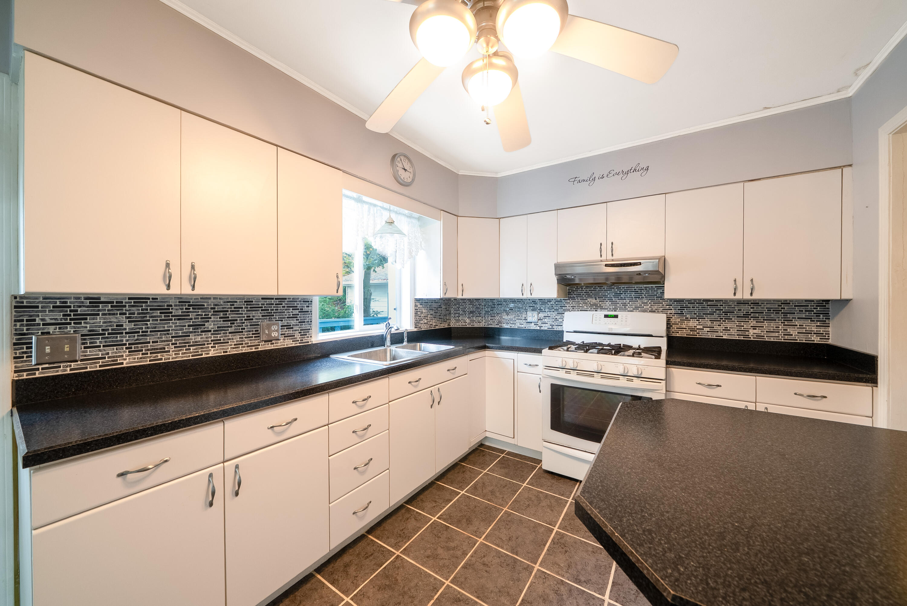 5839 Henry Street Muskegon MI 49441