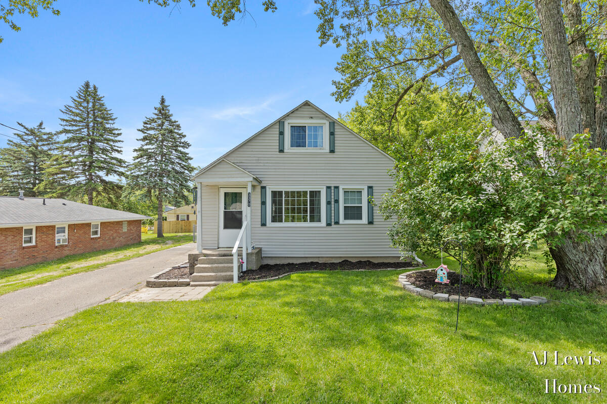 3370 Milo Street NW Grand Rapids MI 49534