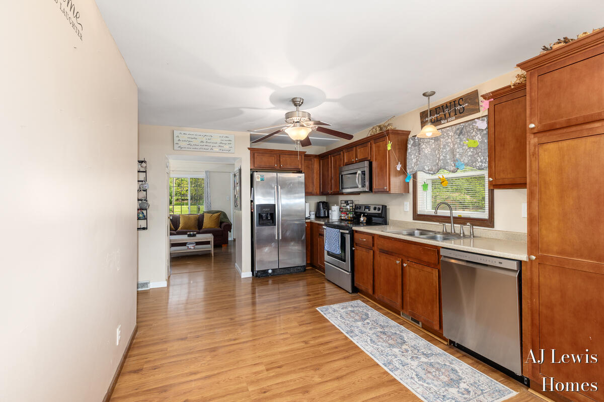 3370 Milo Street NW Grand Rapids MI 49534