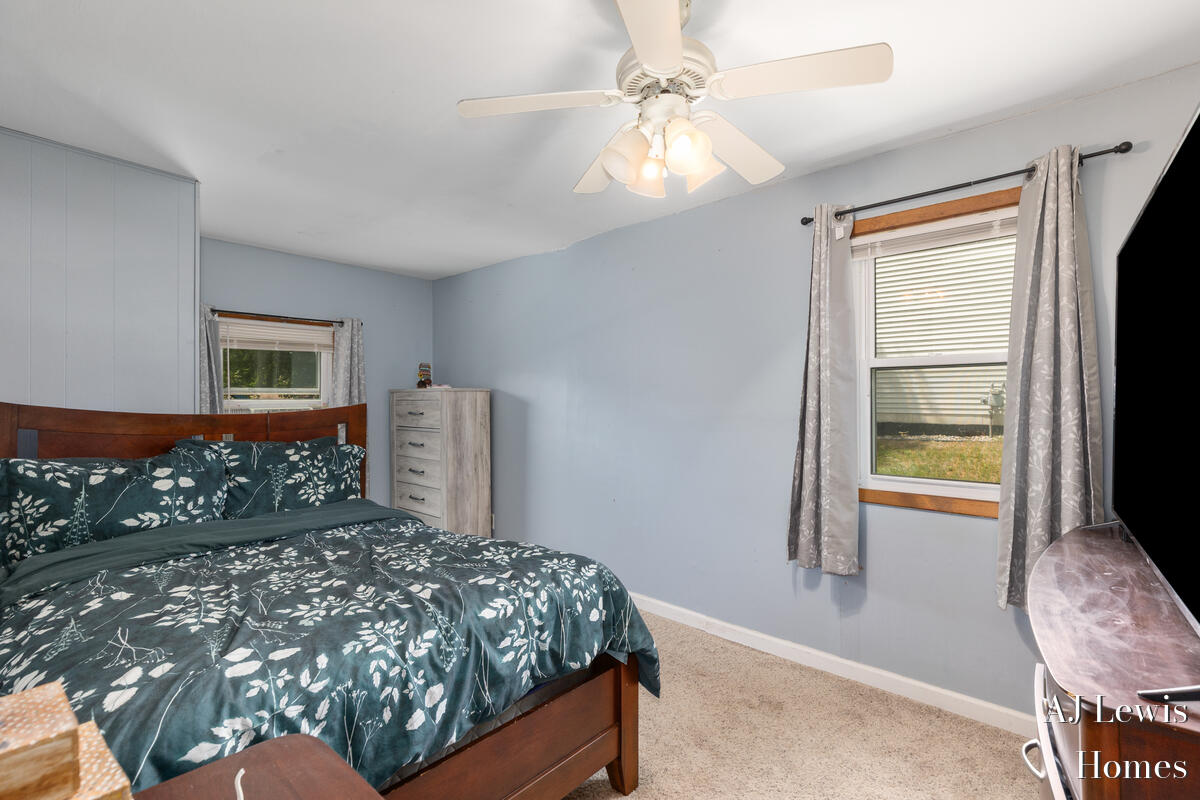 3370 Milo Street NW Grand Rapids MI 49534