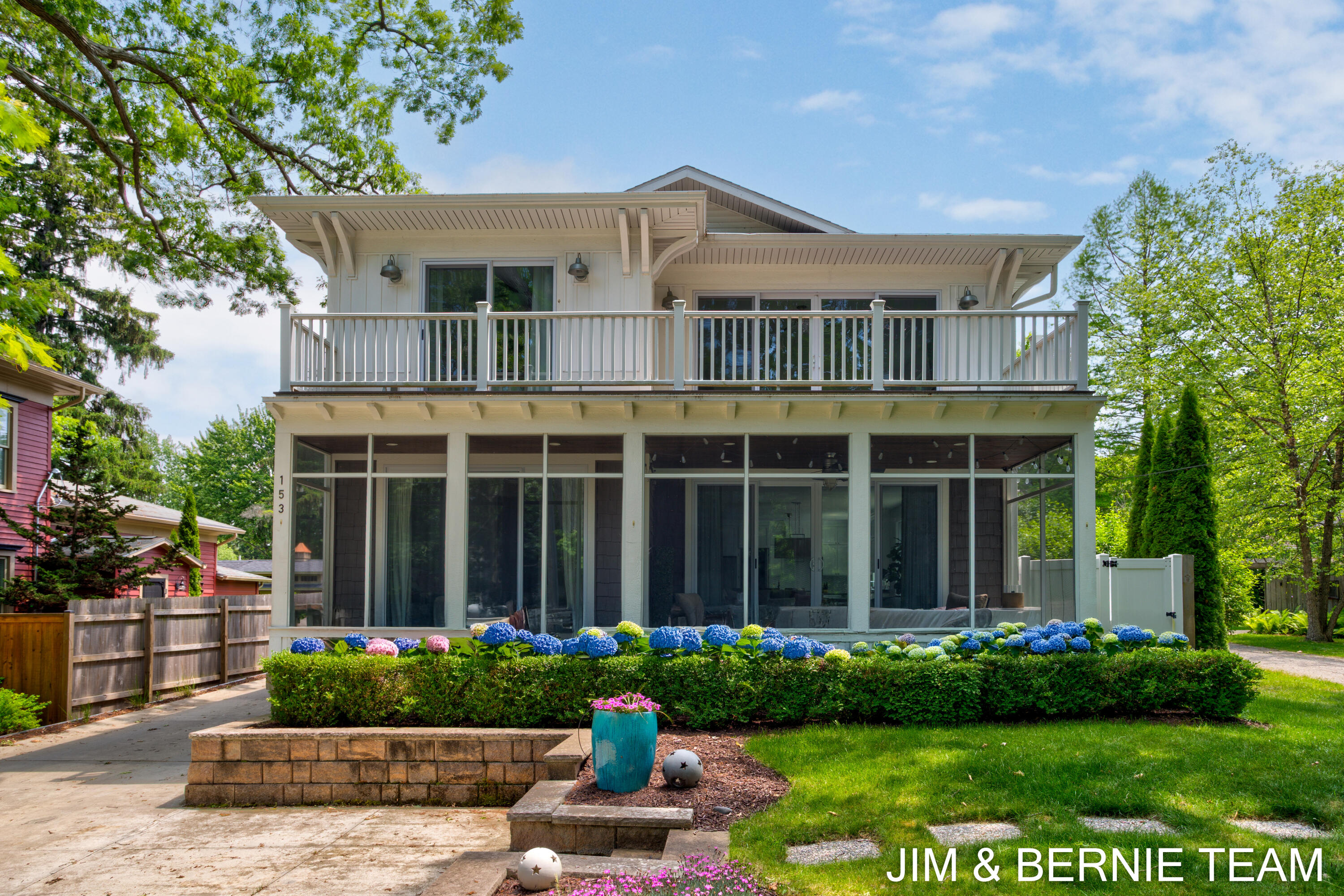 Saugatuck MI, 153 Elizabeth Street