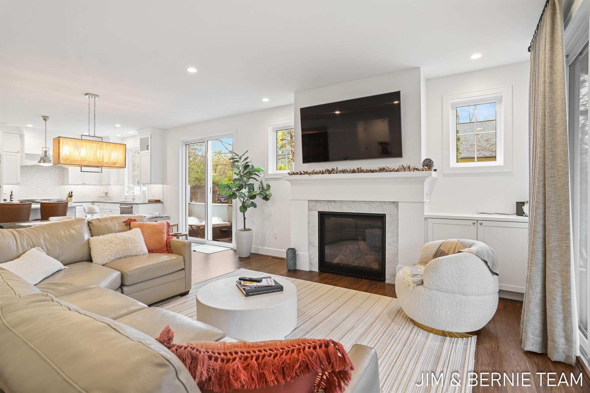 153 Elizabeth Street Saugatuck MI 49453