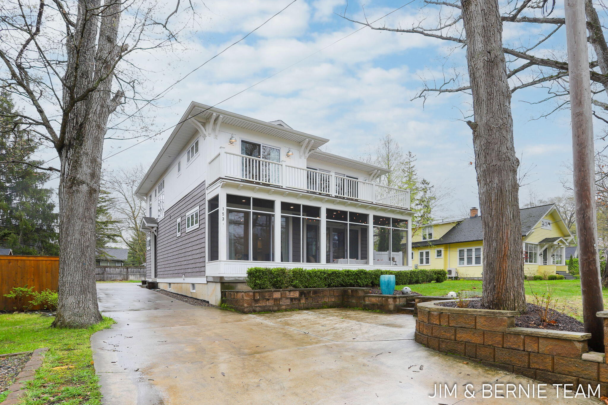 153 Elizabeth Street Saugatuck MI 49453