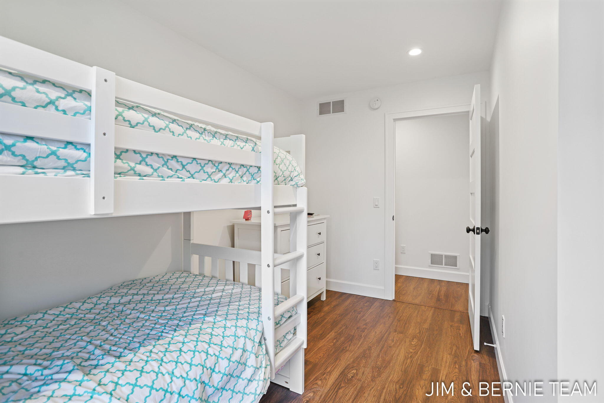 153 Elizabeth Street Saugatuck MI 49453