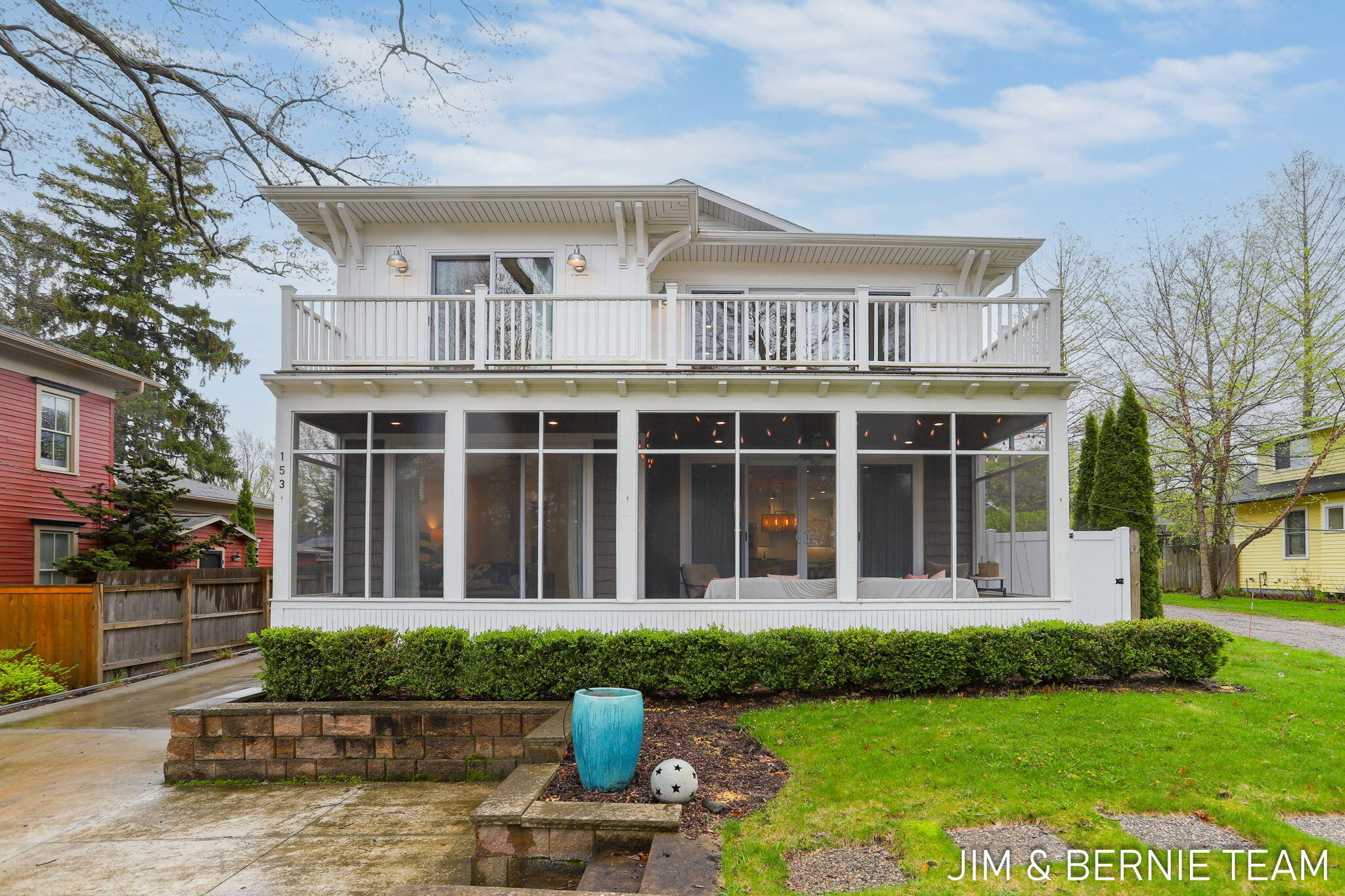 153 Elizabeth Street Saugatuck MI 49453
