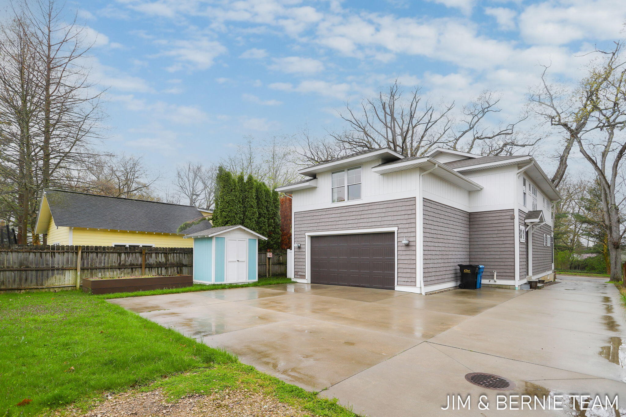 153 Elizabeth Street Saugatuck MI 49453