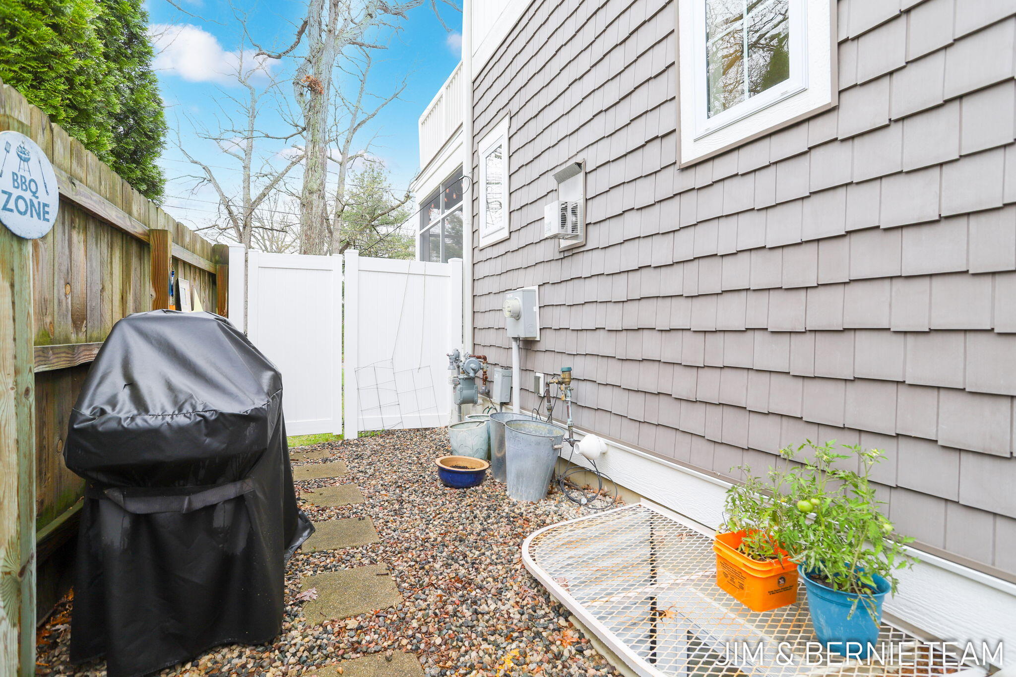 153 Elizabeth Street Saugatuck MI 49453