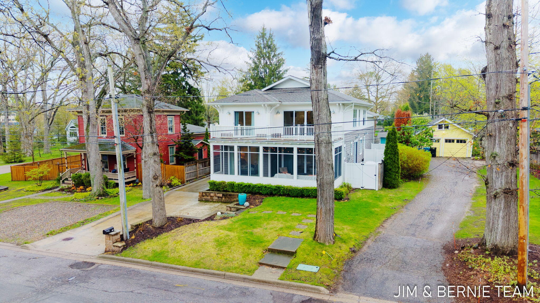 153 Elizabeth Street Saugatuck MI 49453