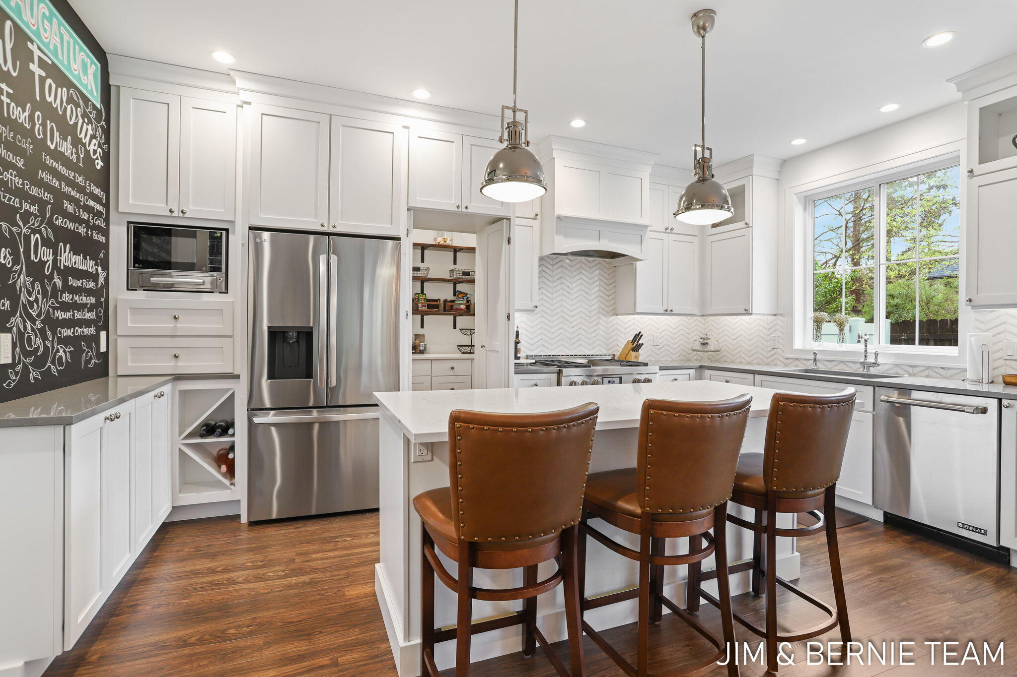 153 Elizabeth Street Saugatuck MI 49453