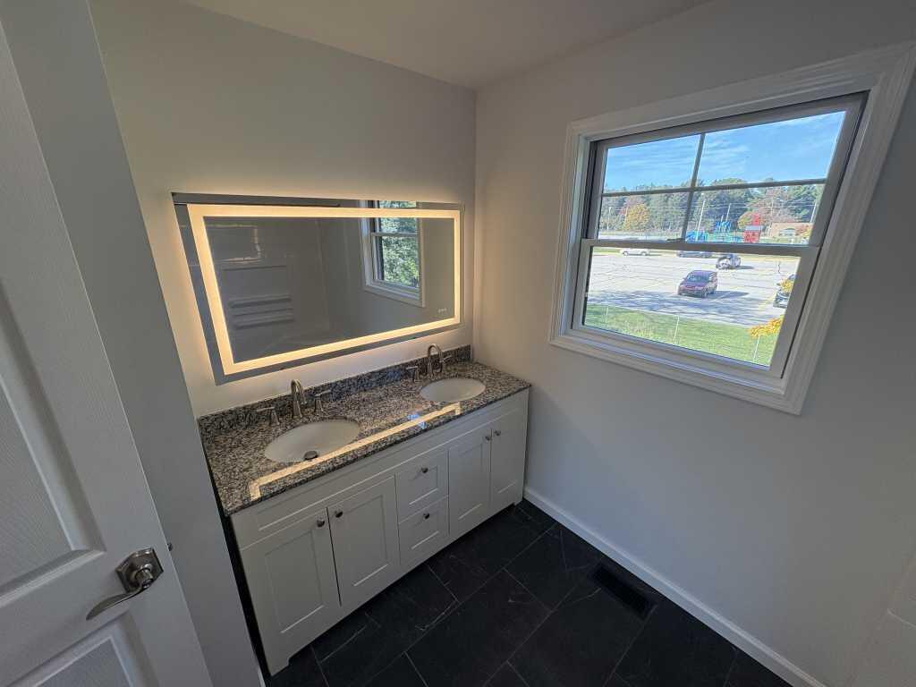 2161 Brighton Street Holland MI 49424