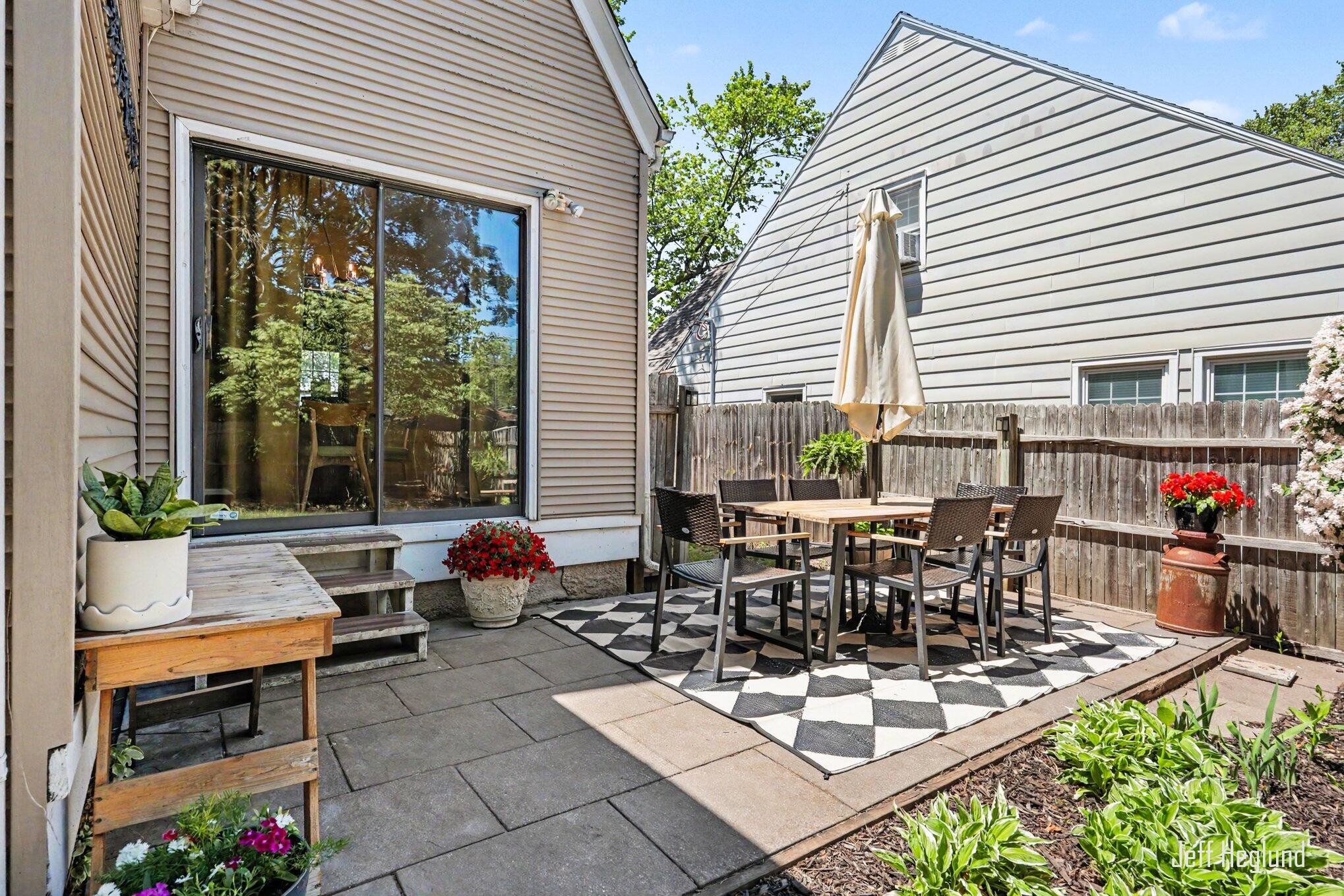 1808 Rossman Avenue SE Grand Rapids MI 49507