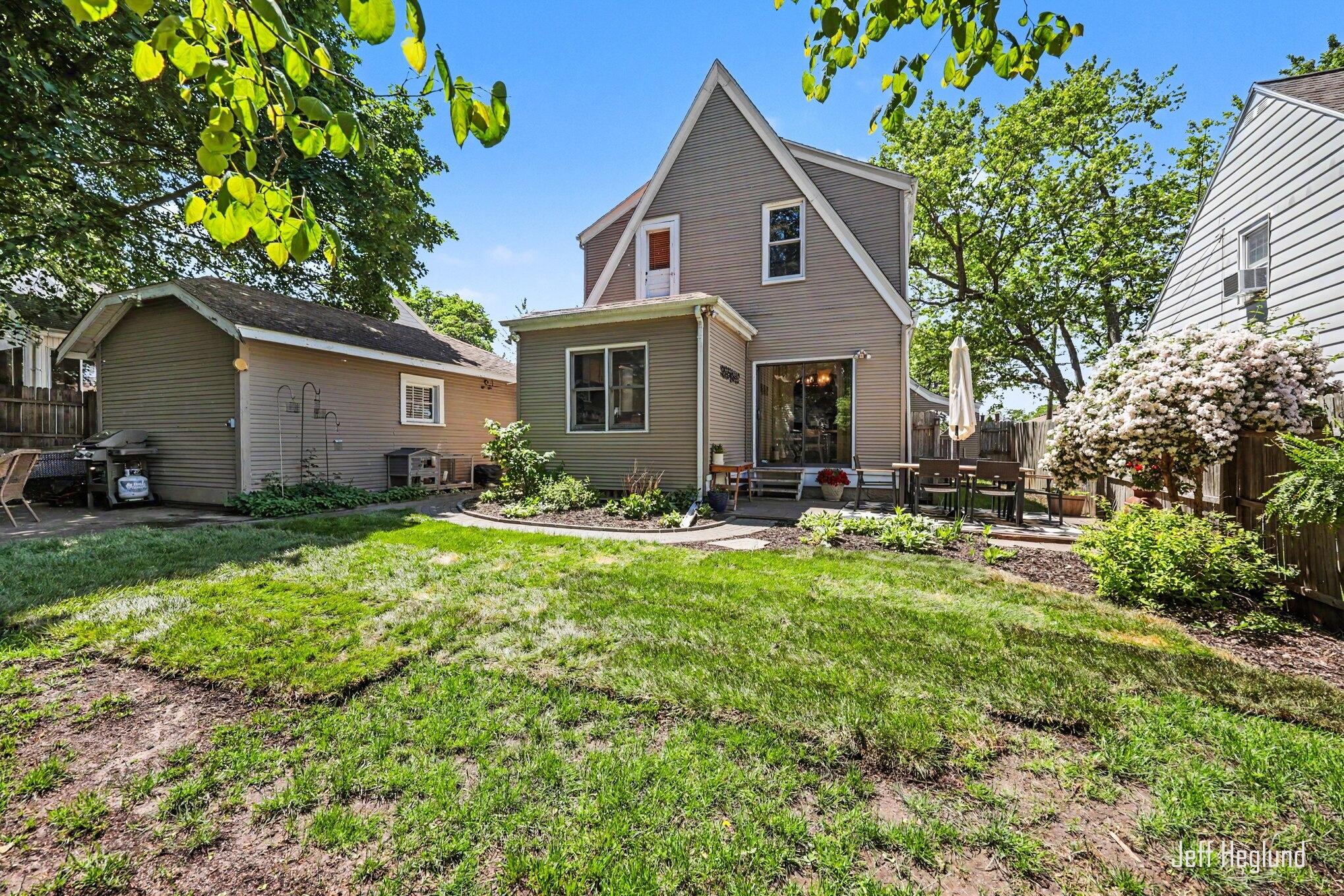 1808 Rossman Avenue SE Grand Rapids MI 49507
