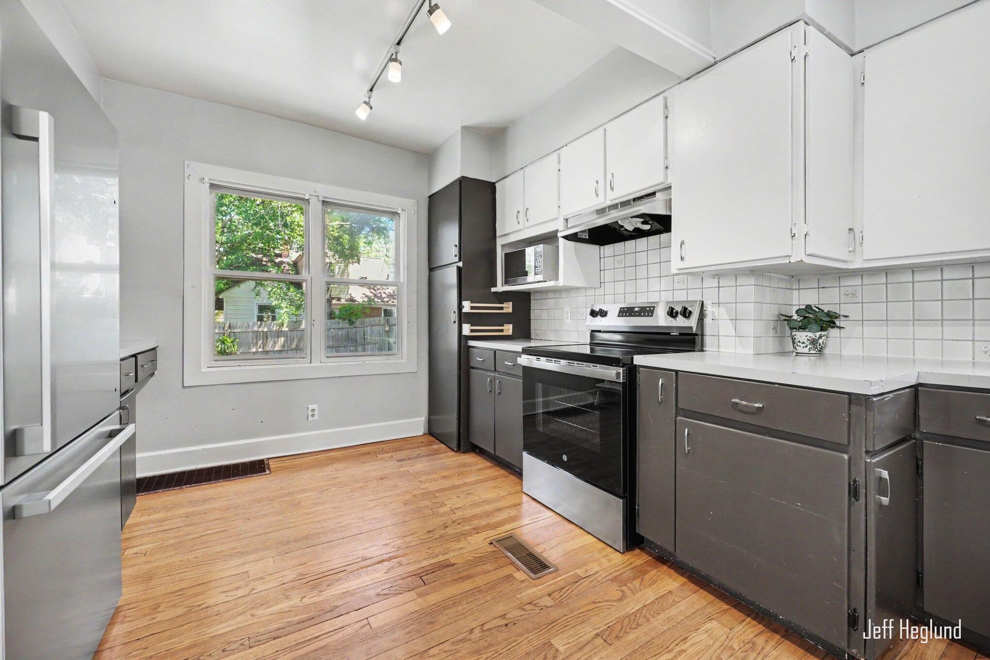 1808 Rossman Avenue SE Grand Rapids MI 49507