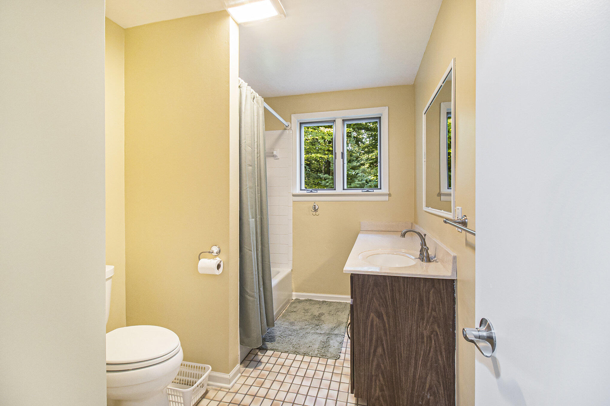1540 Lakeshore Drive Ludington MI 49431