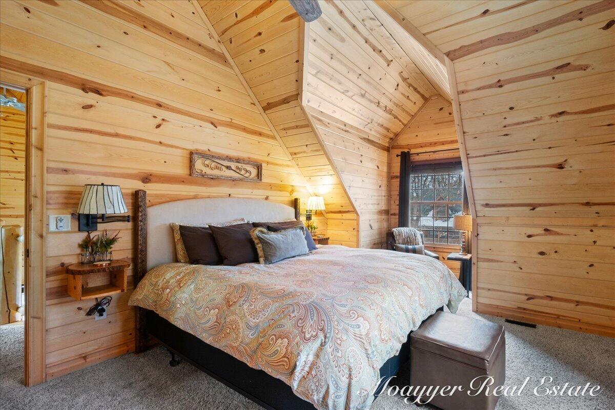 3577 Kingfisher Cove Drive Saugatuck MI 49453