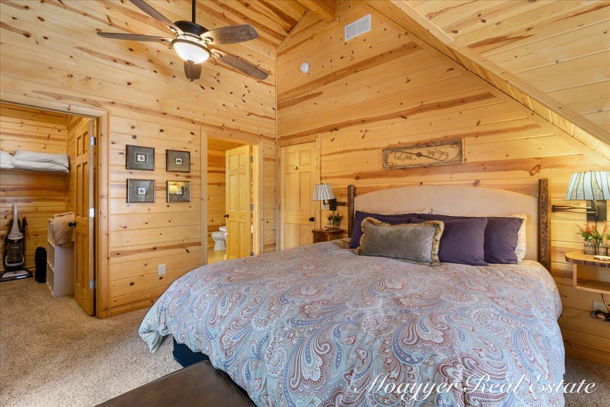 3577 Kingfisher Cove Drive Saugatuck MI 49453