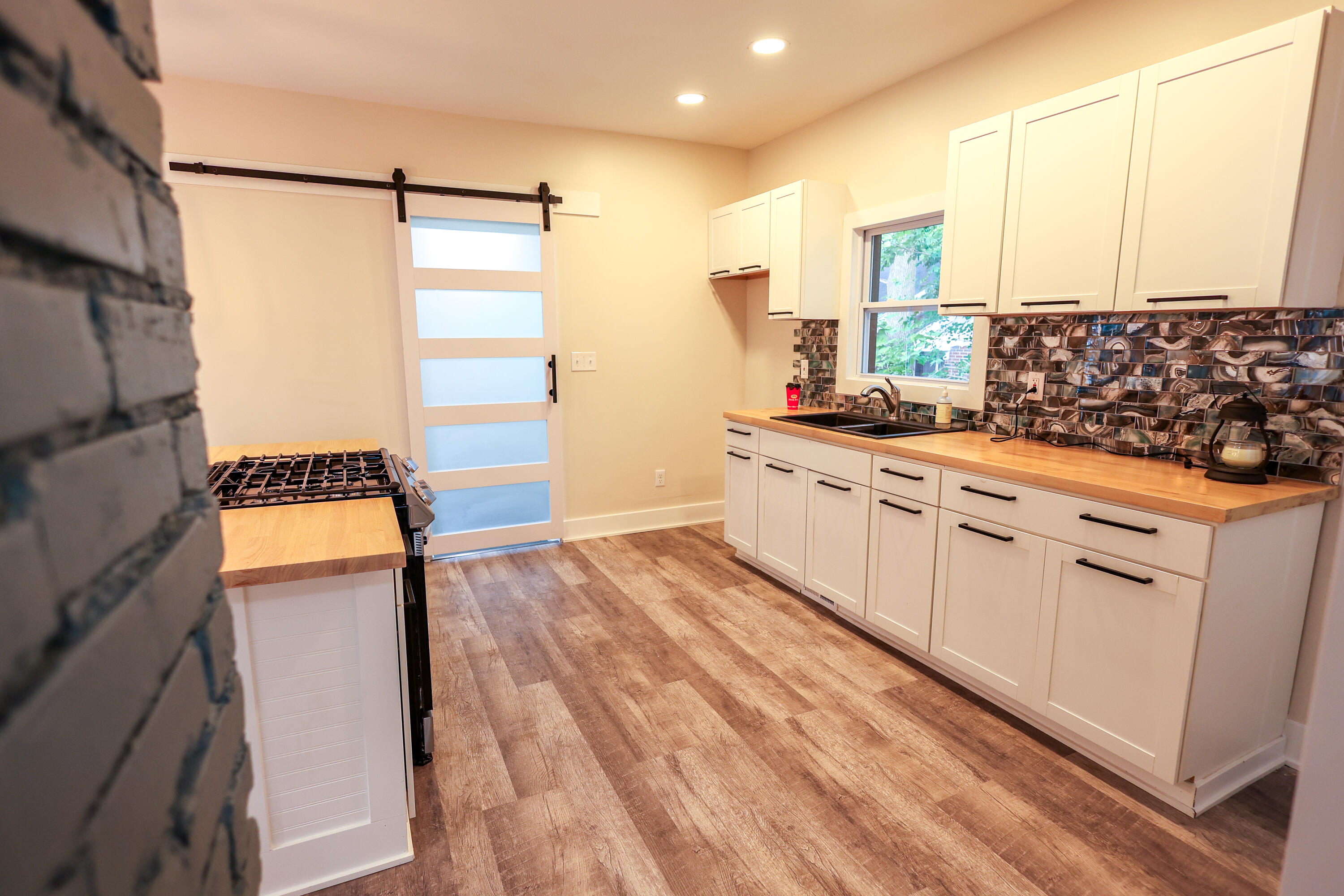 318 Catherine Avenue Muskegon MI 49442