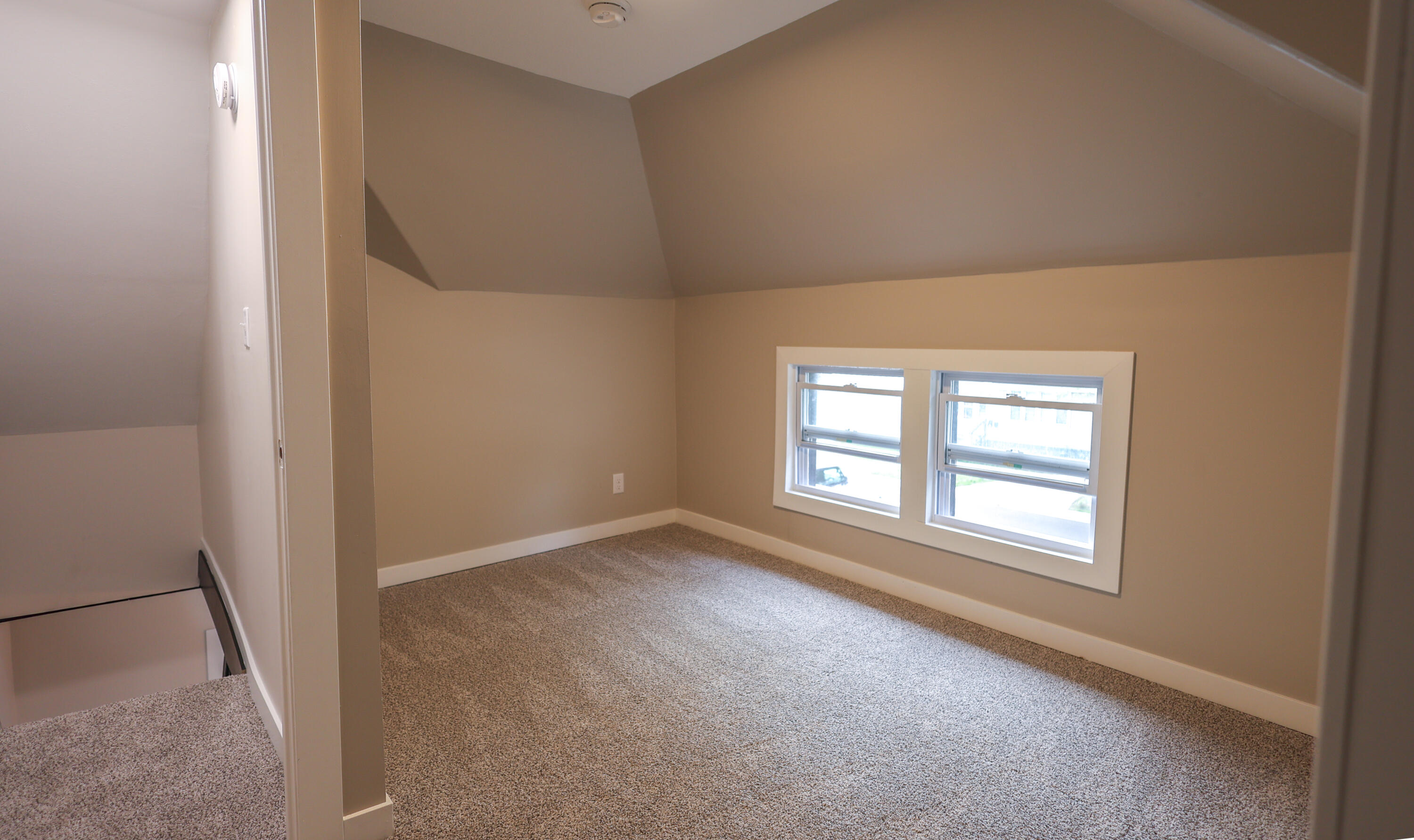 318 Catherine Avenue Muskegon MI 49442