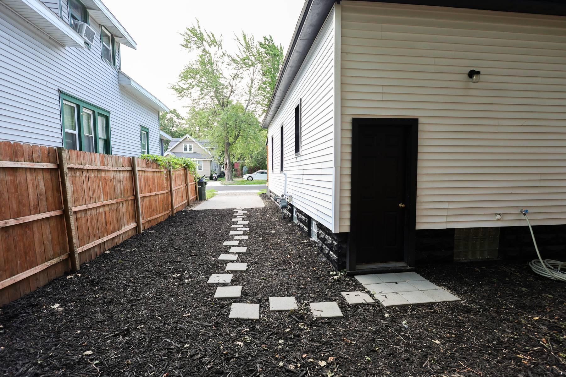 318 Catherine Avenue Muskegon MI 49442