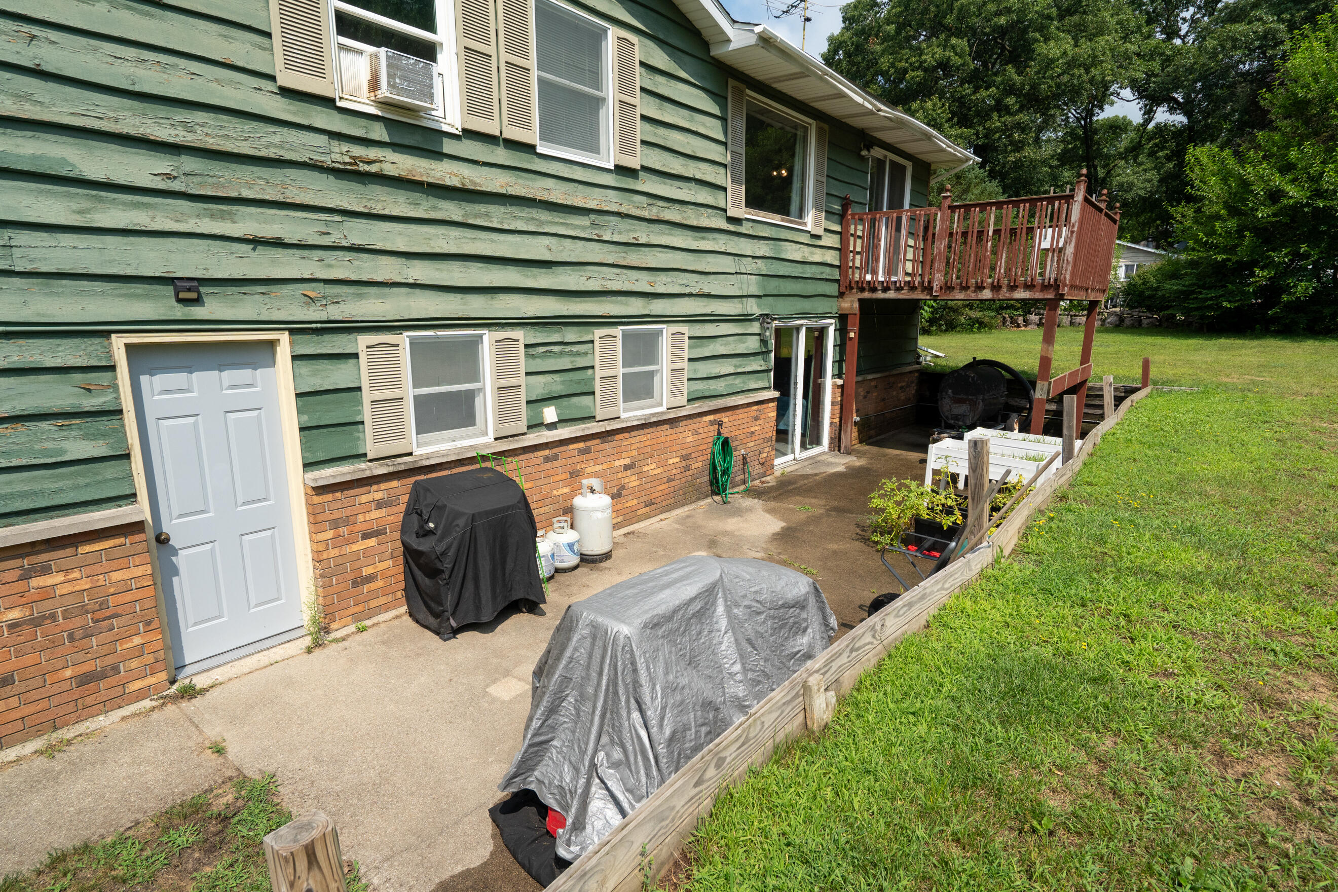 81611 White Oak Drive Decatur MI 49045